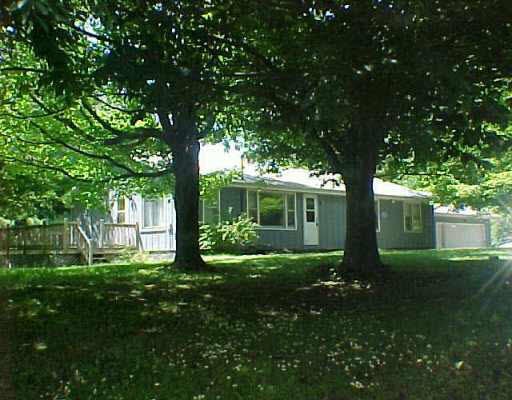 4104 N 900 E, New Carlisle, IN 46552 - photo 1