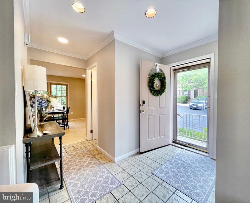 5033 Domain Place unit 34, Alexandria, VA 22311 - photo 1