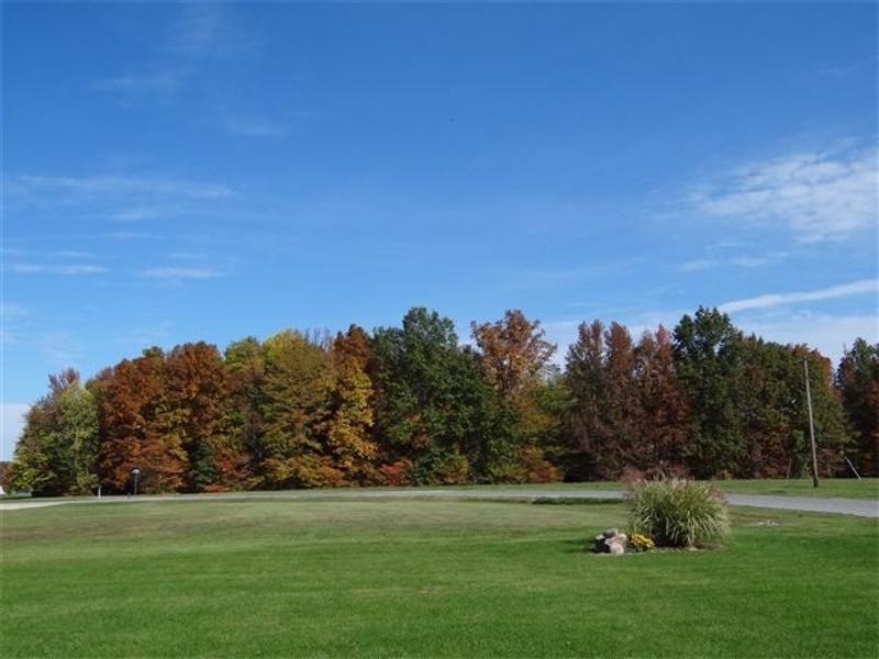 1016 E Allegheny Trail, Greensburg, IN 47240 - photo 1