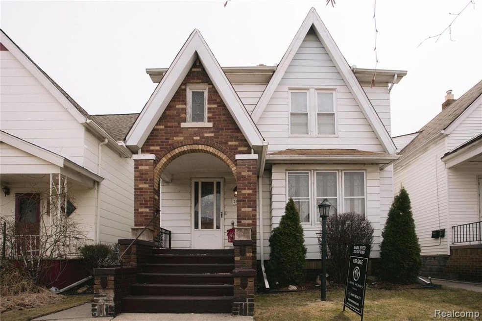 2670 Yemans St, HamtraMcK, MI 48212 - photo 1