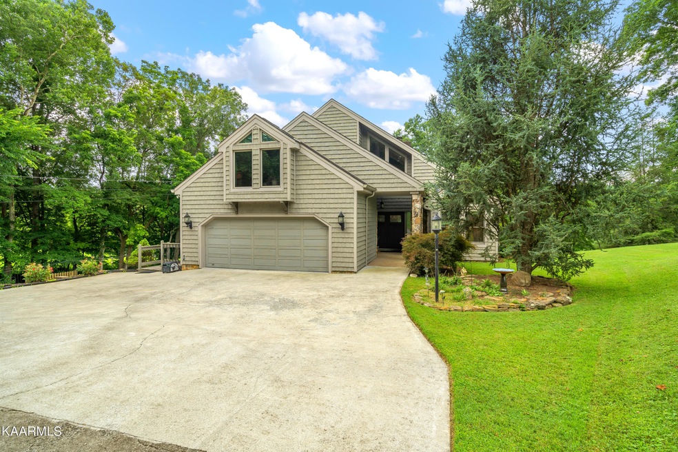 3129 W Gallaher Ferry Rd, Knoxville, TN 37932 - photo 1