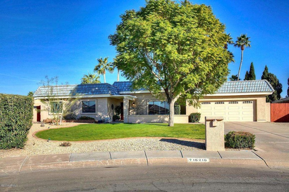 16219N1st01