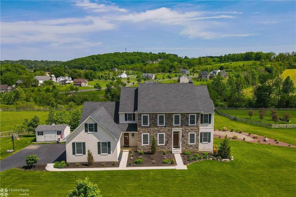 6280 Shady Dr, Coopersburg, PA 18036 - photo 1