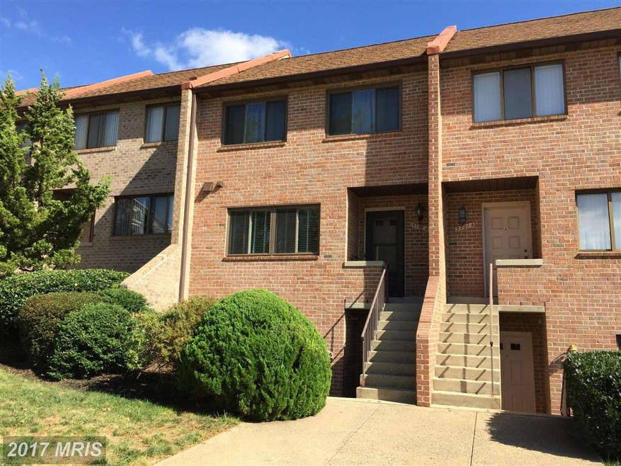 3719 Madison Ln unit 3719B, Falls Church, VA 22041 - photo 1