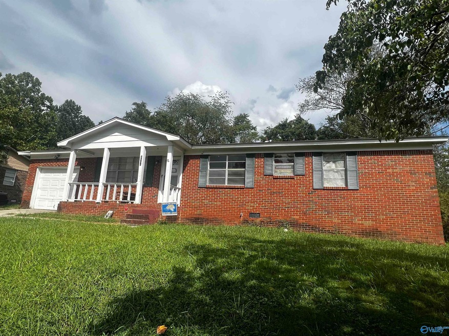 3418 Deerfield Rd NW, Huntsville, AL 35810 - photo 1