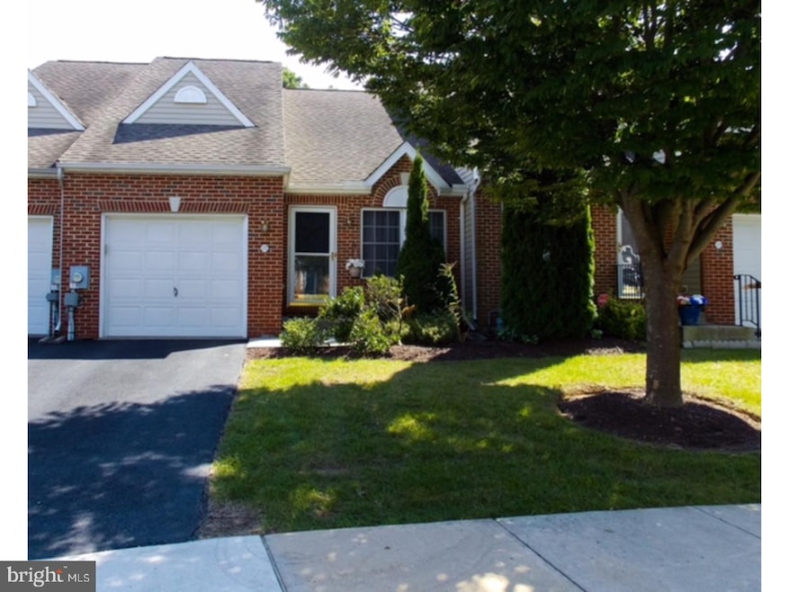 272 W Red Lion Dr, Bear, DE 19701 - photo 1