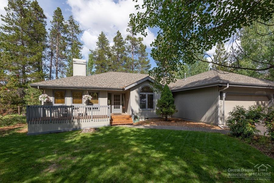 57686 Red Cedar Ln, Sunriver, OR 97707 - photo 1
