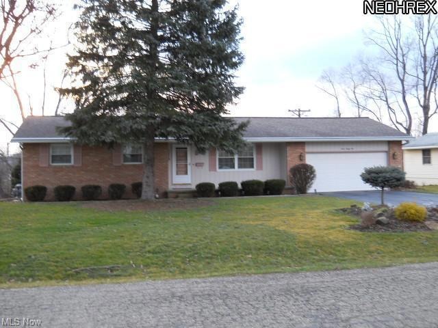 1225 Stewart Ln, Coshocton, OH 43812 - photo 1