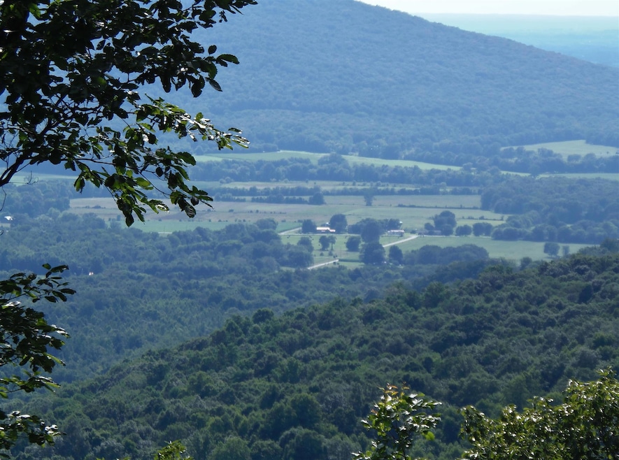 View with a zoom lens, gorgeous long range views