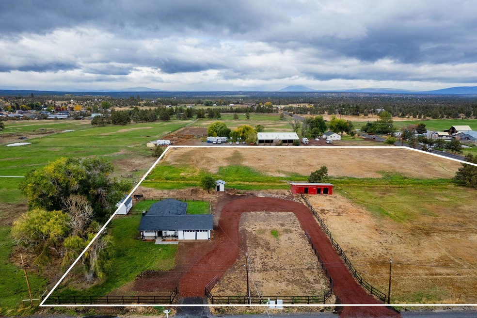 4675 Northwest Way, Redmond, OR 97756 - photo 1