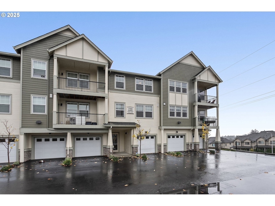 17168 SW Snowdale St unit 403, Beaverton, OR 97007 - photo 1