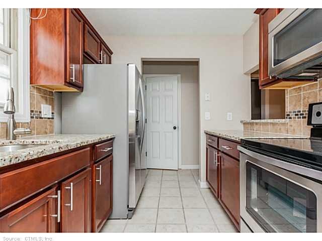 7D the Hamlet unit HAMLET, Enfield, CT 06082 - photo 1