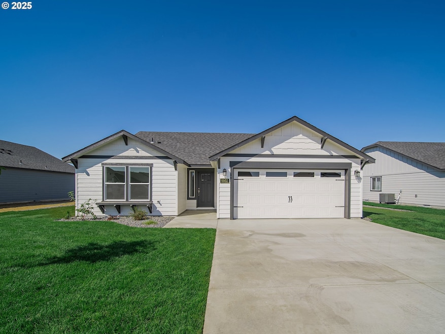 5236 Cedar View Dr, Springfield, OR 97478 - photo 1