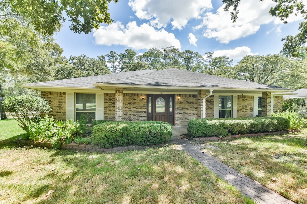 1427 Lamesa Dr, Conroe, TX 77384 MLS 14326086