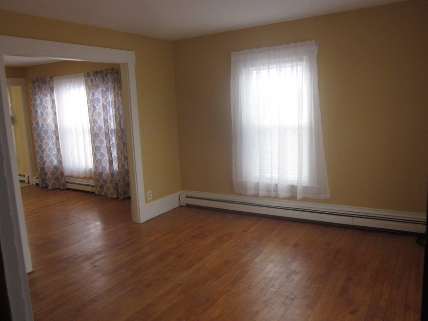 29 Winter St, Rochester, NH 03867 - photo 1