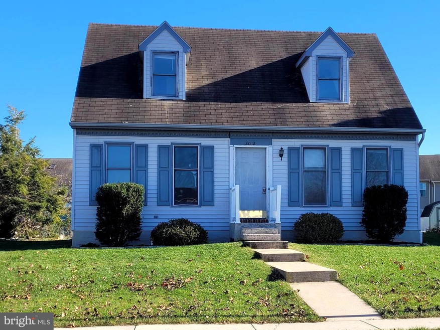2012 Ashley Dr, Chambersburg, PA 17201 - photo 1