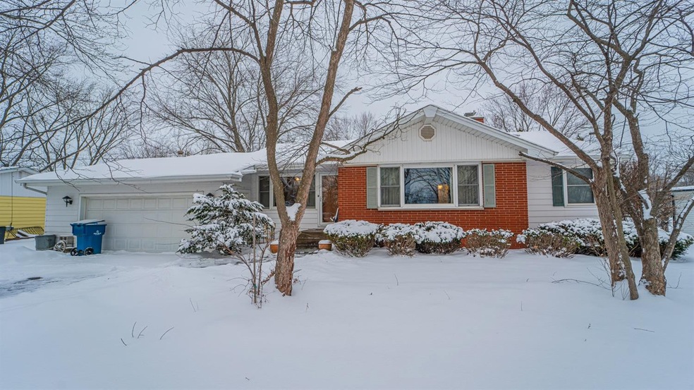 4916 W 109th Ave, Crown Point, IN 46307 - photo 1