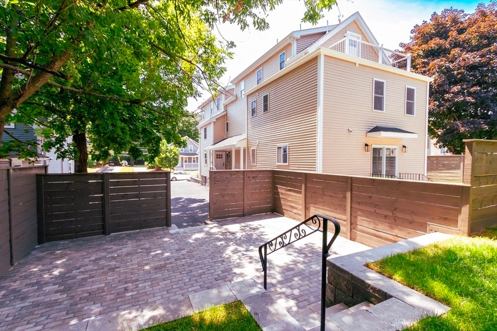 151 Broadway St unit A, Wakefield, MA 01880 - photo 1