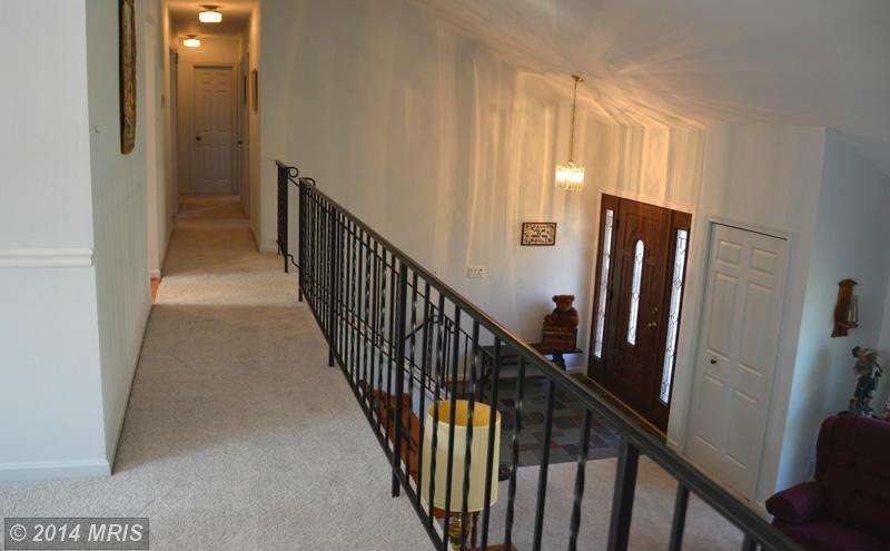 4309 Birch Pond Ln, Fairfax, VA 22033 - photo 1