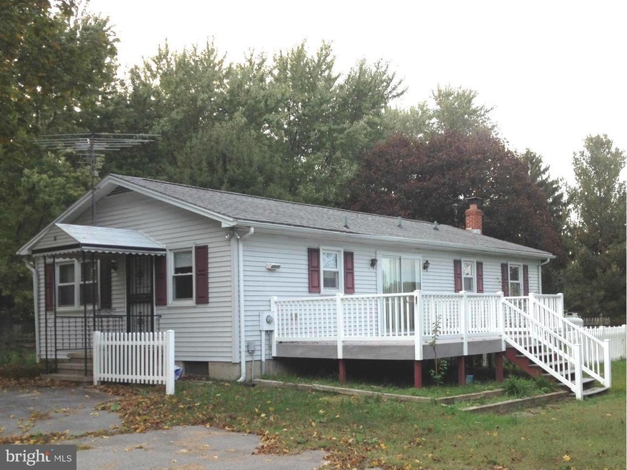 202 Central Dr, Chestertown, MD 21620 - photo 1