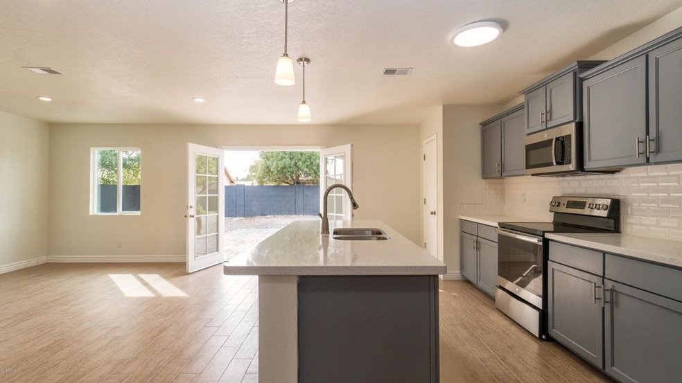 5228 W Aster-5