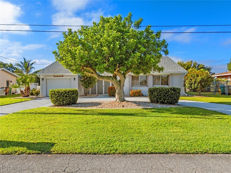 1010 NE 3rd St, Cape Coral, FL 33909 - photo 1