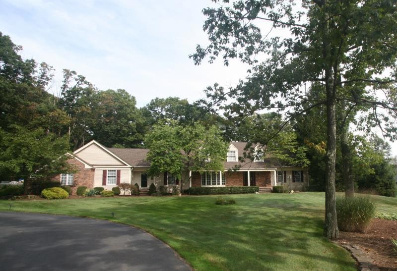 3 Colt Rd, Pittstown, NJ 08867 - photo 1