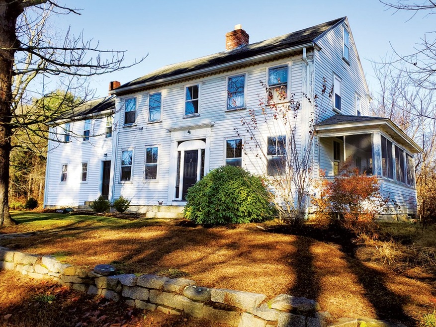 7 Sutton St, Uxbridge, MA 01569 - photo 1