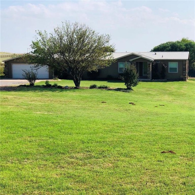 19690 E 1080 Rd, Elk City, OK 73644 - photo 1