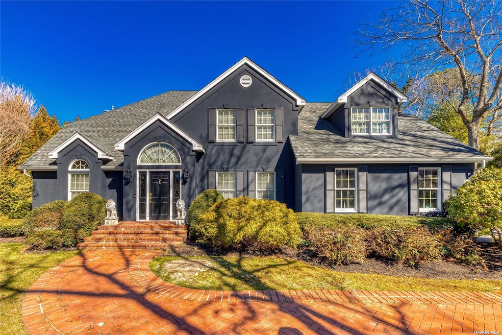 Sold $915,000 • Co-Listing Agent