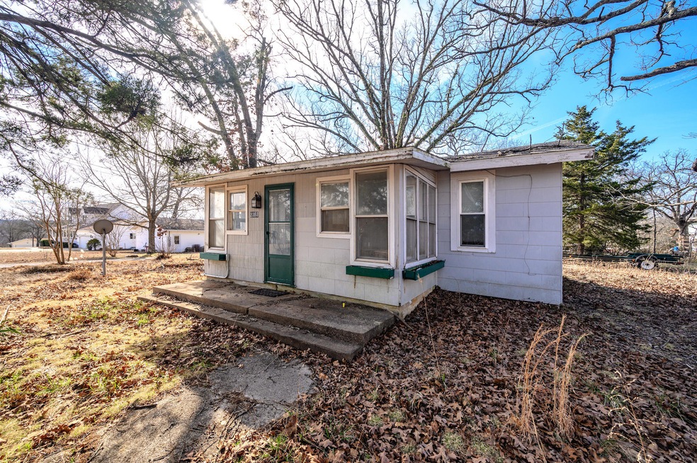 2357 Montague Ln, Kimberling City, MO 65686 - photo 1