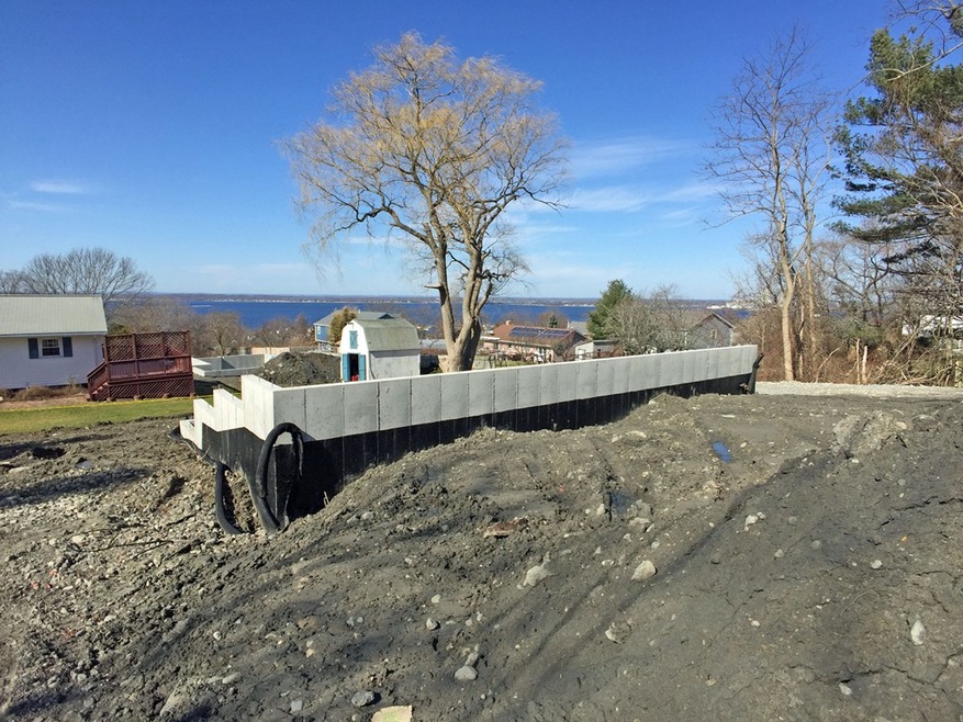 373 Bayview St, Fall River, MA 02724 - photo 1