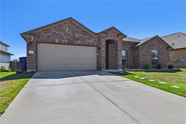 1226 Hogg Ct, Copperas Cove, TX 76522 - photo 1