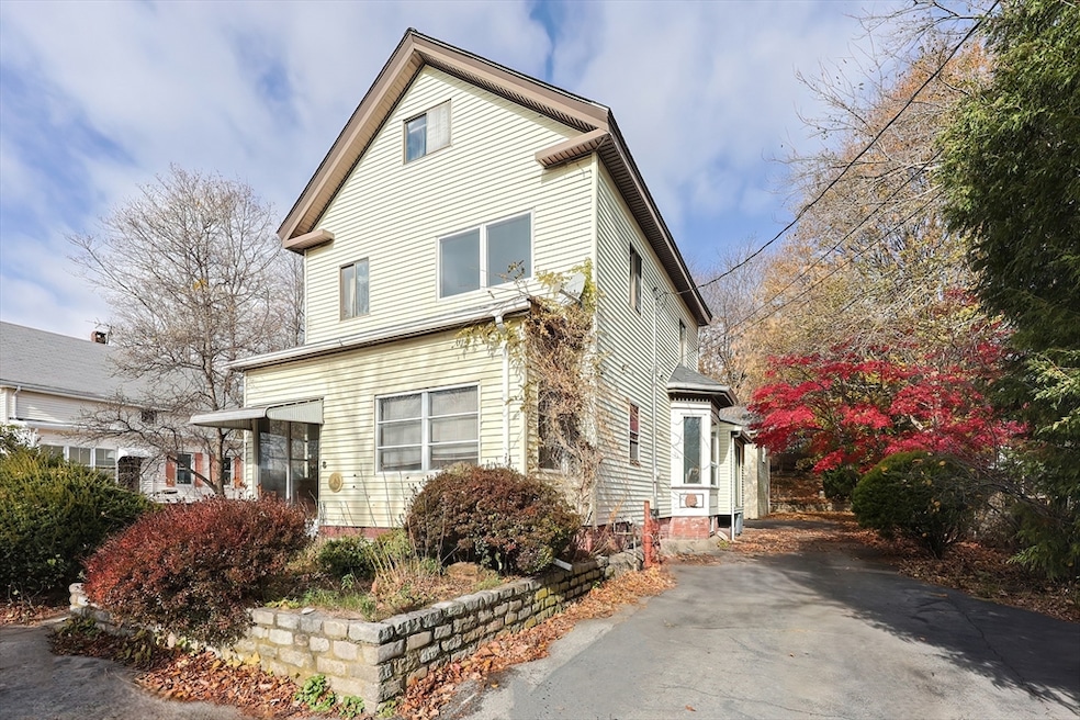 8 Walnut St, Stoneham, MA 02180 - photo 1