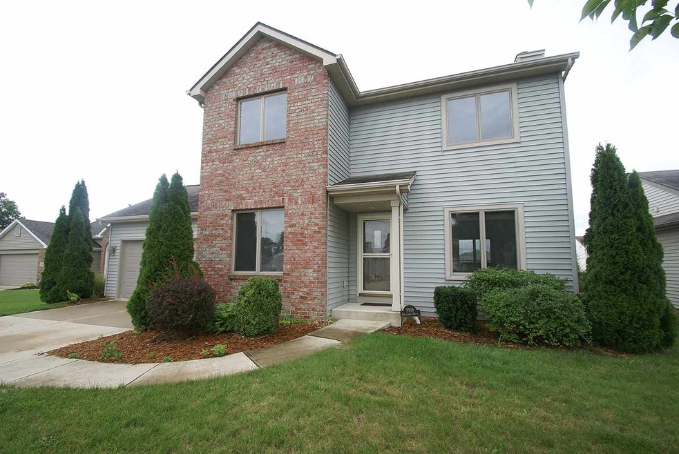 9916 Ballymore Dr, Fort Wayne, IN 46835 - photo 1