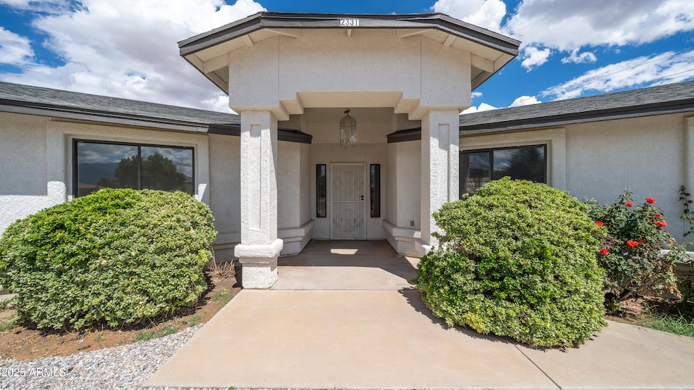 Under Contract $374,900