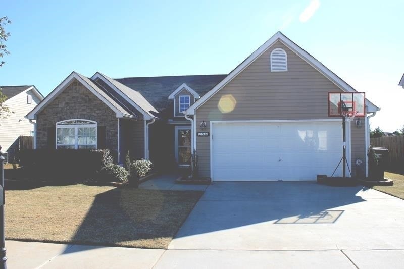 296 Timberwind Dr, Byron, GA 31008 - photo 1