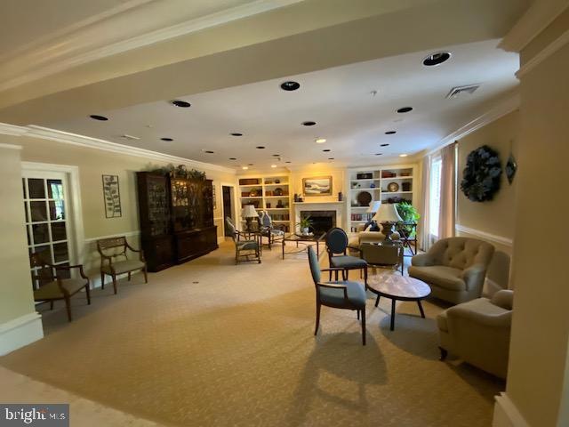 11924 Darnestown Rd unit 204, Gaithersburg, MD 20878 - photo 1