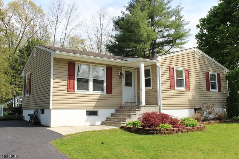 13 Irving Place, Newton, NJ 07860 - photo 1