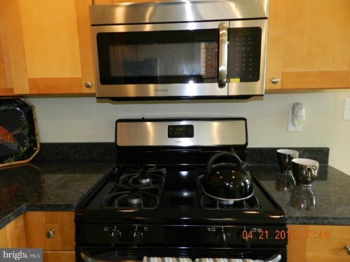 917 Larchmont Ave, Capitol Heights, MD 20743 - photo 1