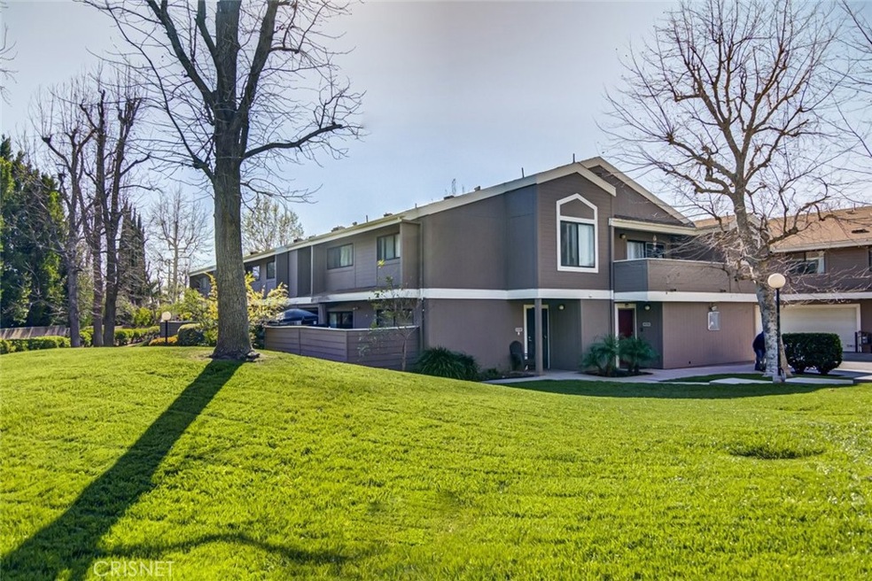 12523 Bradley Ave unit 5, Sylmar, CA 91342 - photo 1