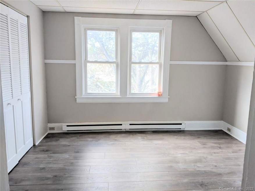 100 Alfred St unit 3, Bridgeport, CT 06605 - photo 1