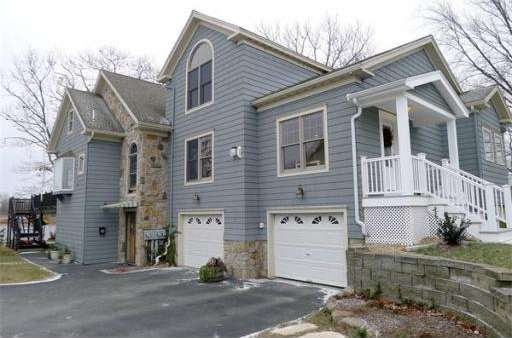 7 Riverbank Ave, Danvers, MA 01923 - photo 1
