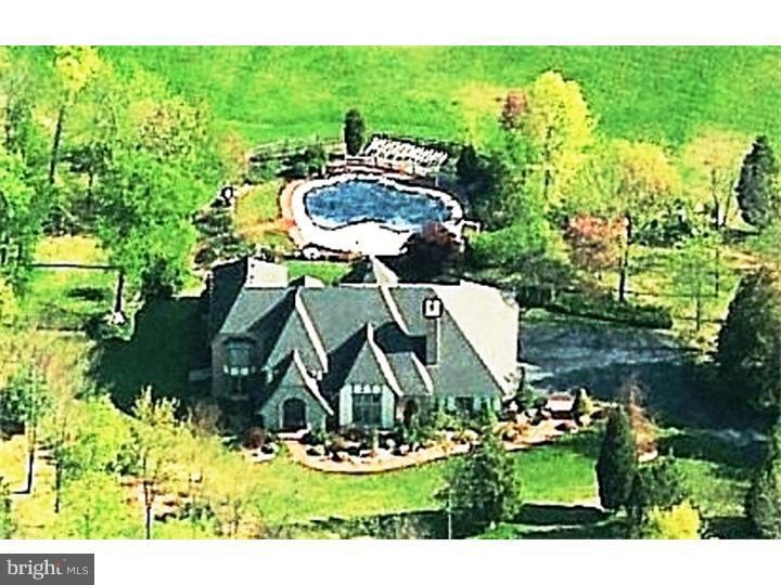 1067 Palm Hill Rd, Palm, PA 18070 - photo 1