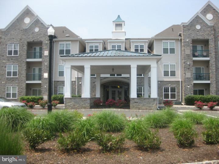 100 Middlesex Blvd unit 208, Plainsboro, NJ 08536 - photo 1