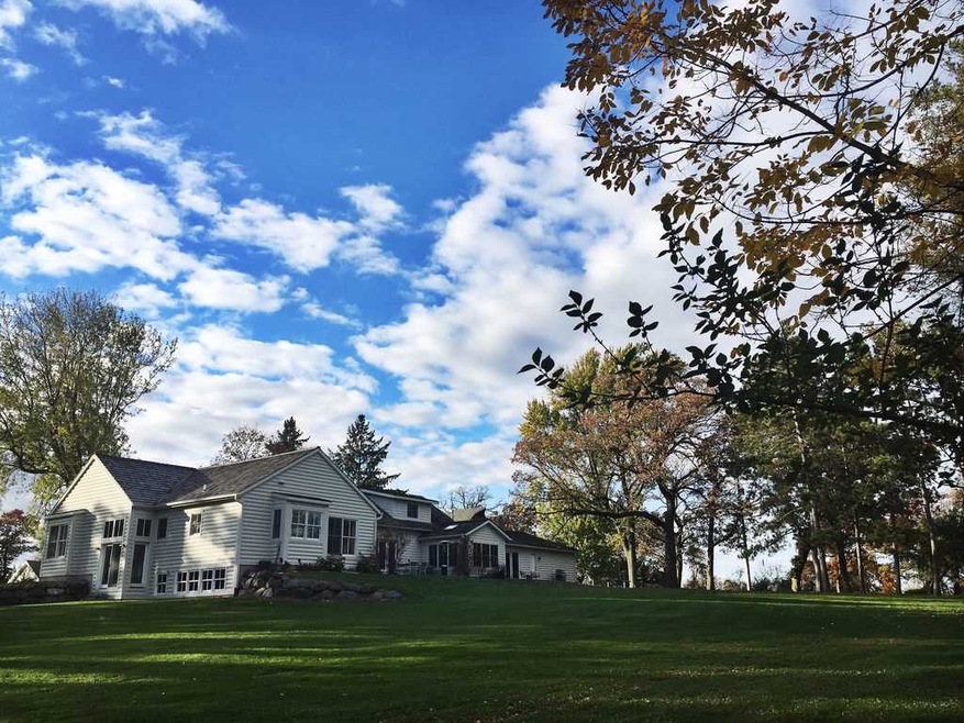 5310 Whalen Rd, Fitchburg, WI 53575 - photo 1