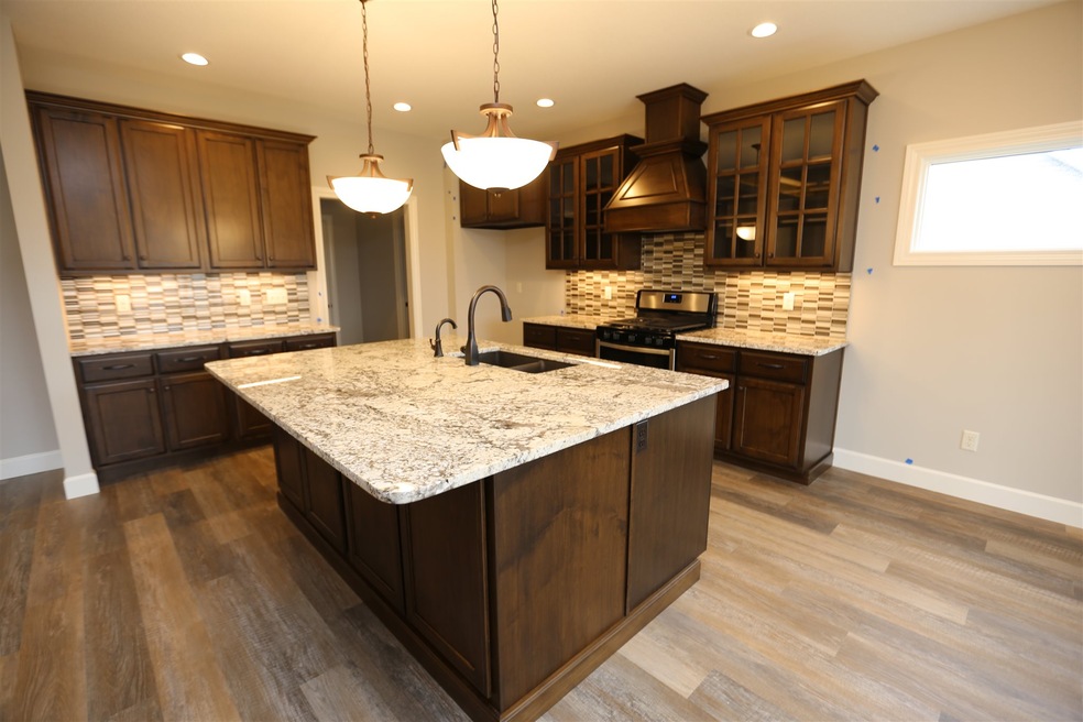 15012 Leo Creek Blvd, Leo-Cedarville, IN 46765 - photo 1