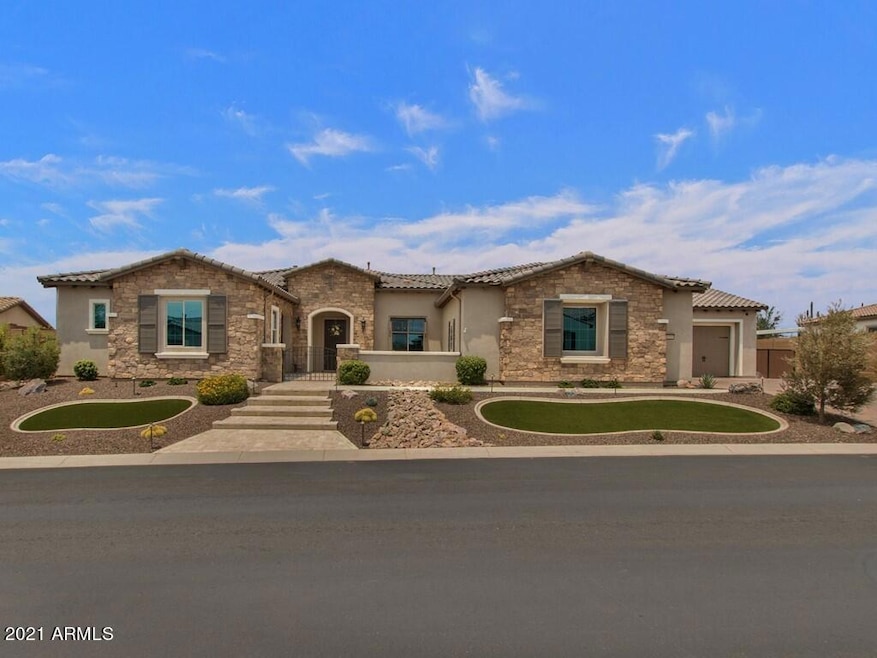 Sold $1,575,000 • Co-Listing Agent