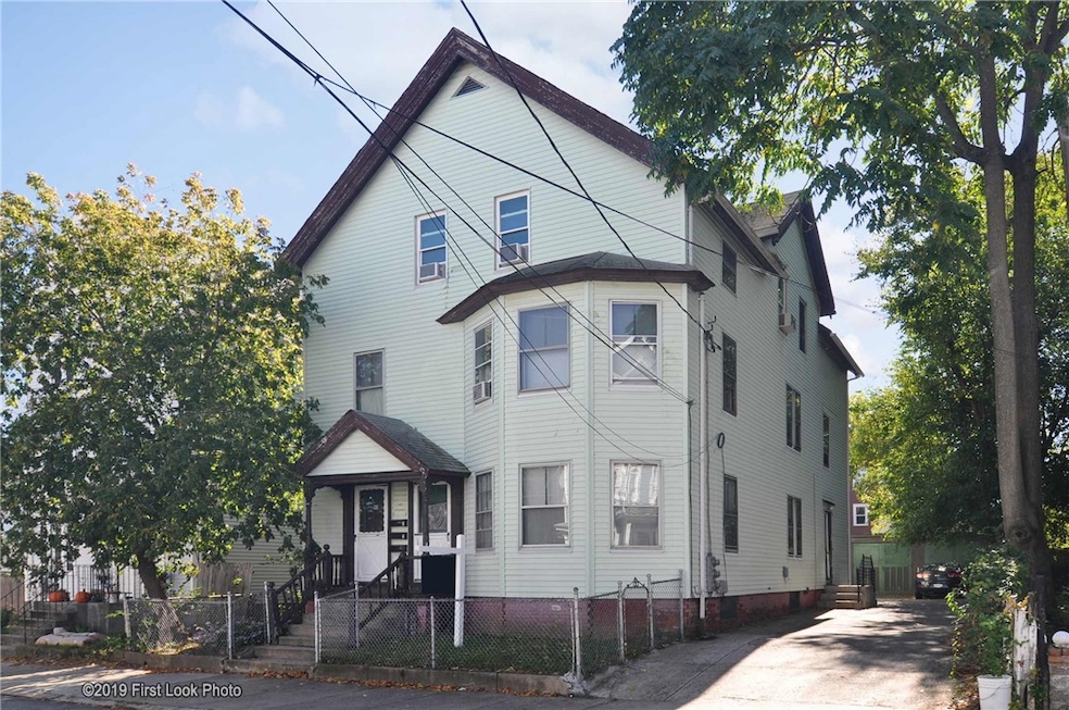 43 Margaret St, Pawtucket, RI 02860 - photo 1