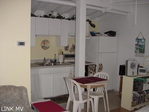 8 Circuit Avenue Extension unit 4, Oak Bluffs, MA 02557 - photo 1